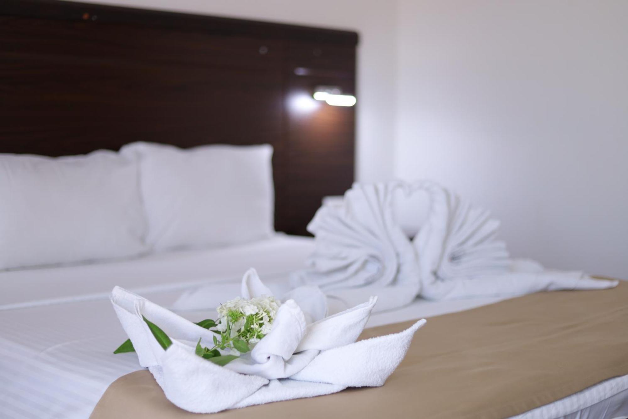 Arabella Hotel Kičevo Dış mekan fotoğraf
